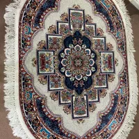 دو عدد فرش فانتزی +رگال لباس