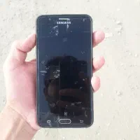 J7 پریم اصلی