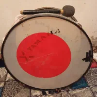 طبل سالم کمی نیاز به تعمییرداره