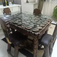 میز ناهار خوری چوبی