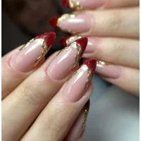 تخفیفات خدمات ناخن(کاشت ۳۹۸تومان)