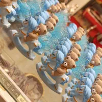 یادبود نوزاد دندونی