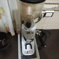 خردکن قهوه در حد نو بسیار تمیز