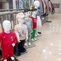 مانکن و رگال لباس