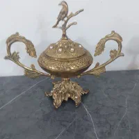 شکلات خوری پایه دار