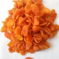 خرید و فروش عمده انواع خشکبار برگه زرد آلو و قیصی