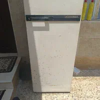 یخچال آزمایش