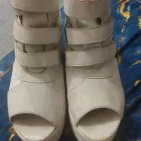 صندل و نیم بوت نو