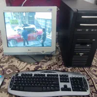 کامپیوتر رومیزی
