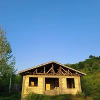 ویلایی ۷۵ متری نیمه کاره جاده قلعه رودخان