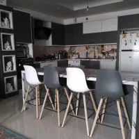 صندلی اپن اوپن و جزیره فایبر گلاس پایه چوبی