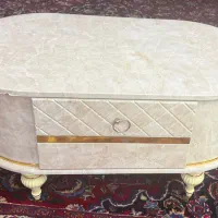 میز جلو‌ مبلی رنگ‌کرم