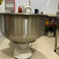 خمیر گیر 120 کیلویی اصفهان مدل SM-120 نو
