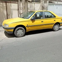 تاکسی زرد