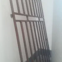 درب ورودی آپارتمانی با حفاظ