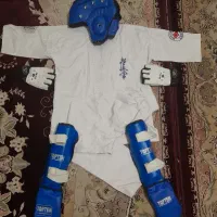 لباس و لوازم کاراته