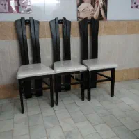 صندلی چوبی