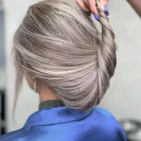خدمات زیبایی VIP تخصصی ژورنالی در صدرا در صدرا-فارس، فاز ۱، بلوار مولانا