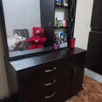میز ارایش چراغ دار