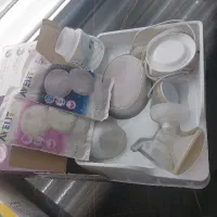 ۲ عدد شیردوش برقی و دستی