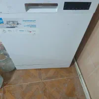 ماشین ظرفشویی ۱۴ نفره