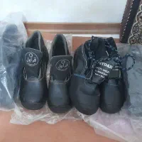 کفش ایمنی سایز ۴۱ و۴۲ و لباس کار