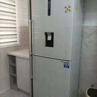 یخچال نیمه فریزر