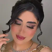 فقط ۳۹۰ مدل میکاپ و شینیون