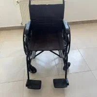 ویلچر و واکر