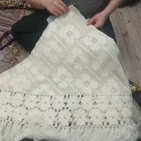 شنل دست بافته شده قدیمی