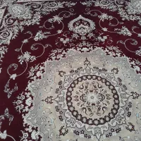 دوعدد فرش ۱۲ متری زرشکی مخملی سالم وتمیز