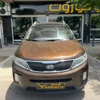 سورنتو مدل 2013 بدون رنگ