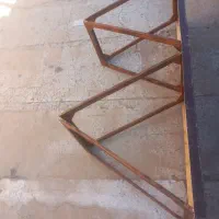 میز نصب کاغذ دیواری