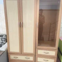 کمد زیبا2عدد/دو در دوکشو5500/در شیشه ای سه کشو4500