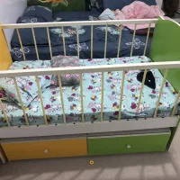 گهواره و تخت بچه