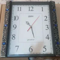 ساعت دیواری