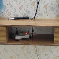 باکس و میز تلویزیون دیواری