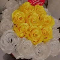 باکس پول آرایی گل های سوپر شاین دسته گل ربانی