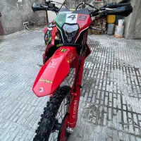 موتور سیکلت اندرو کی وای