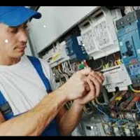 استخدام تکنسین فنی در گروه انتخاب