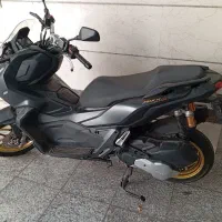 موتور ADV 150 طرح کبیرموتور،فنی سالم