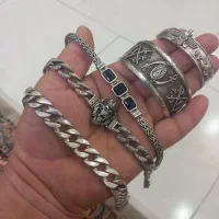 سلام خدمت دوستای عشق باز همگی باهم فروخته میشود