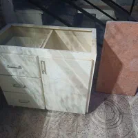 کابینت سه کشویی و صفحه جنس سنگ