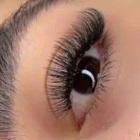 اکستنشن مژه با ماندگاری تضمینی