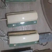 آیفون سه عدد گوشی با وسایل