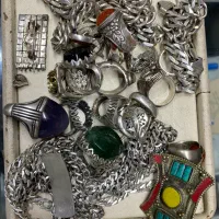 نقره.  شکسته  انگش.تر