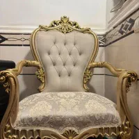 صندلی کاملا سالم و نو