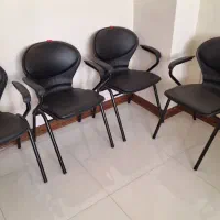 چهار عدد صندلی چرم راحتی