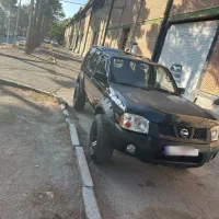نیسان رونیز ۱۳۸۳