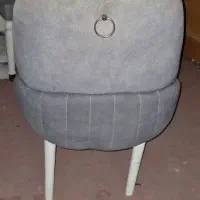 میزناهار خوری نیازمند تعمیر